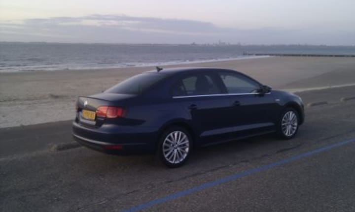 Volkswagen Jetta 1.4 TSI Hybrid Highline (2013)