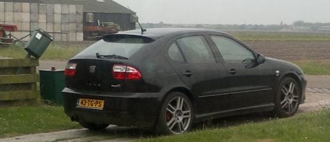 Seat Leon 1.8 20VT Cupra R (2004)