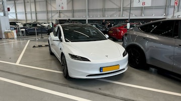 Tesla Model 3 RWD (2024)