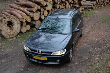 Peugeot 306 Break XT 1.8 16V (2000)
