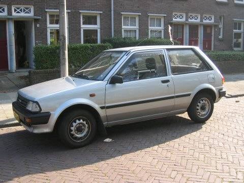 Toyota Starlet 1.0 XL (1987)