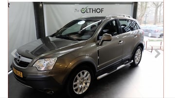 Opel Antara 3.2 V6 Cosmo (2007)