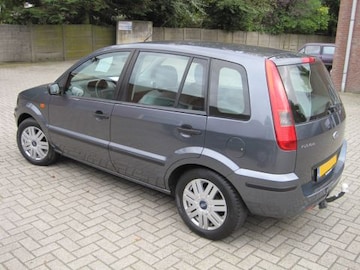Ford Fusion 1.6 16V Luxury (2003)