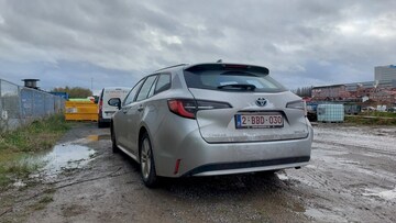 Toyota Corolla Touring Sports 1.8 Hybrid Business (2021)