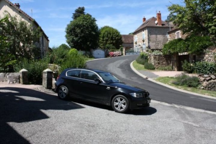 BMW 118d (2009)