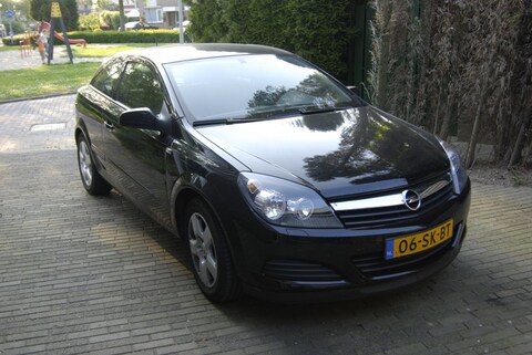 Opel Astra GTC 1.9 CDTi 120pk Edition