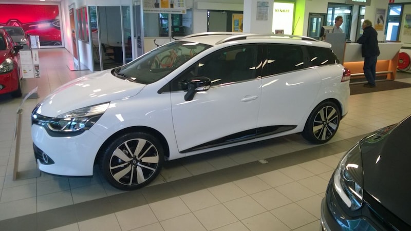 Renault Clio Estate TCe 90 Energy Night & Day (2014)