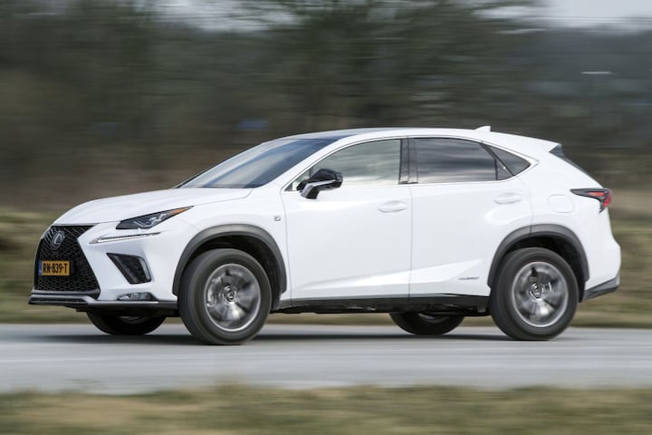 Lexus NX 2018