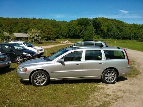 Volvo V70 2.5T AWD Summum