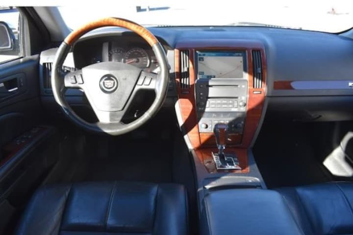 Cadillac STS