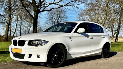 BMW 120i Business Line Edition