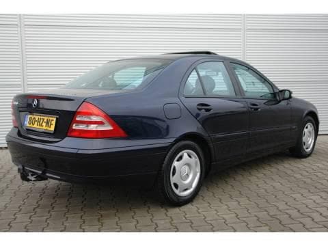 Mercedes-Benz C 180 Classic (2002)