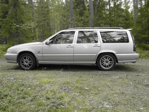 Volvo V70 2.4 140pk Europa Exclusive (2000)
