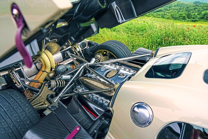 Pagani Utopia