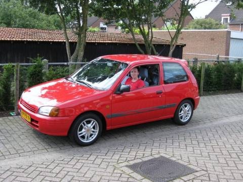 Toyota Starlet 1.3i (1997)