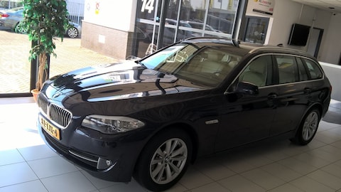 BMW 520d Touring Executive (2012)