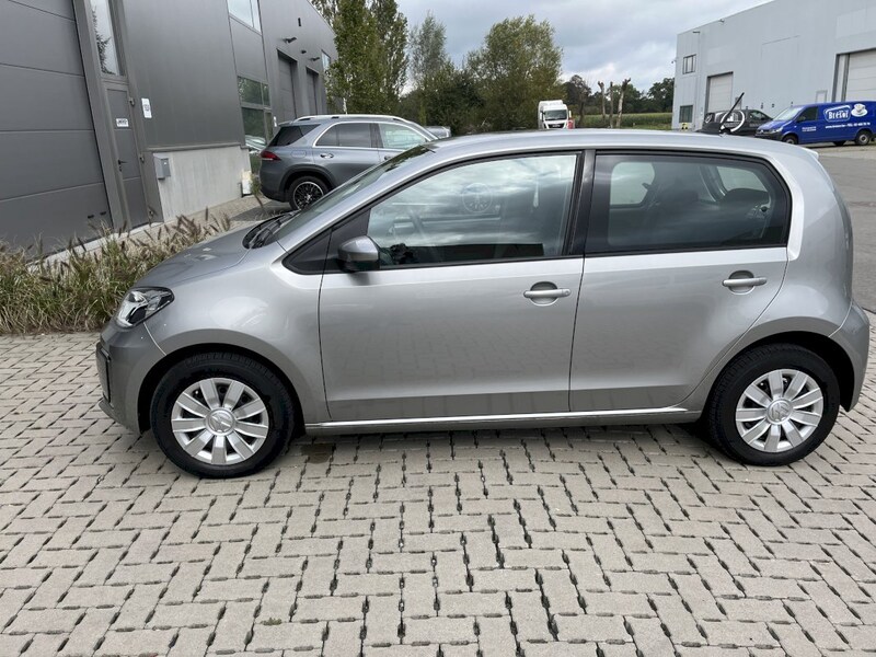 Volkswagen e-Up Style (2021)