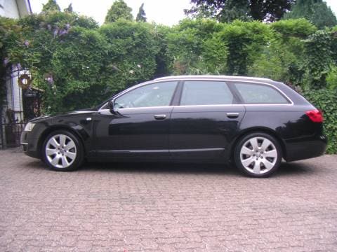 Audi A6 Avant 4.2 quattro Pro Line (2005)