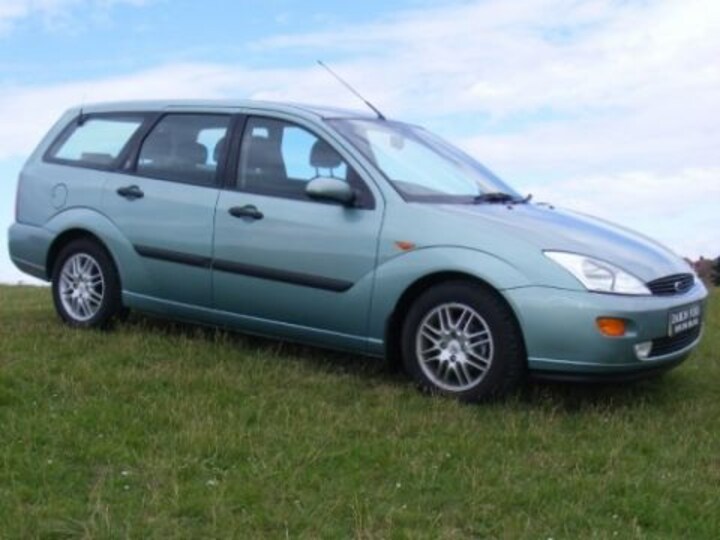 Ford Focus Wagon 1.8 TDdi 90pk Ghia