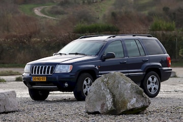 Jeep Grand Cherokee 4.7i V8 Overland (2003)
