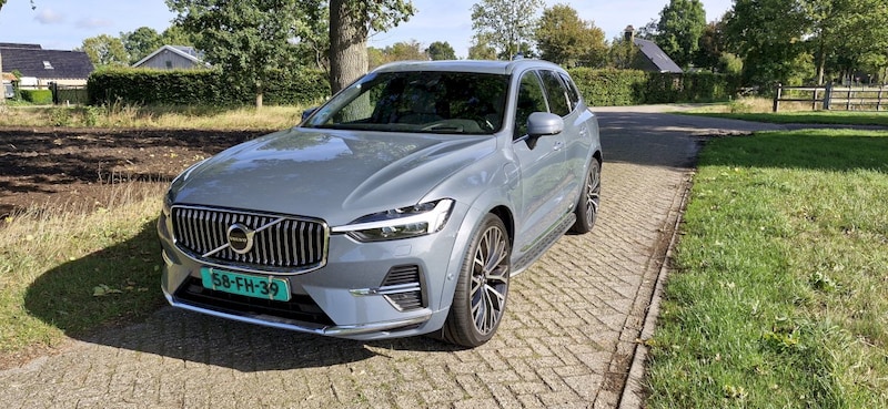 Volvo XC60 T8 Recharge AWD Inscription (2022)