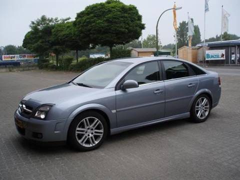 Opel Vectra GTS 2.2 DTi-16V (2003)