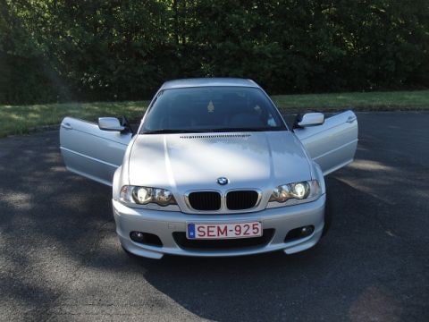 BMW 318Ci (2001)
