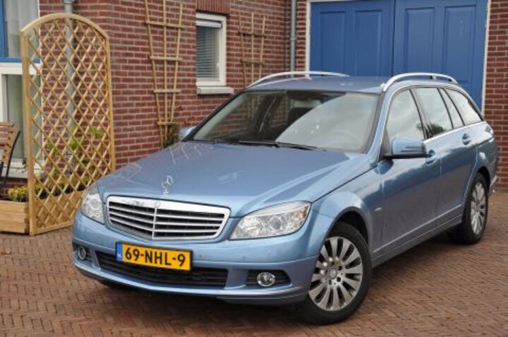 Mercedes-Benz C 180 CDI BlueEFFICIENCY Estate Elegance (2010)