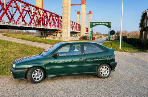 Lancia Delta HPE 1.9 Turbo DS
