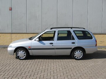 Ford Escort Wagon 1.6i Century (2000)