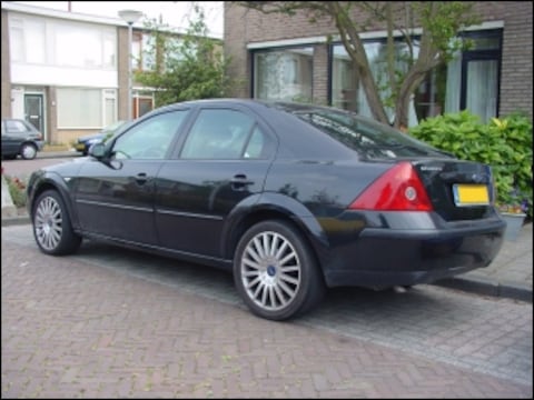 Ford Mondeo 1.8 16V 125pk Trend (2001)