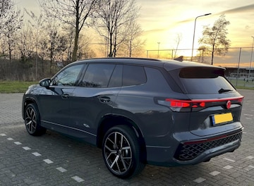 Volkswagen Tayron 1.5 eHybrid 272pk R-Line Edition (2025)