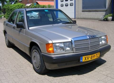 Mercedes-Benz 190 (1989)
