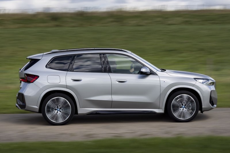 This is how far the BMW iX1 comes in practice