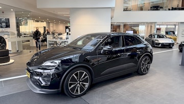 Porsche Macan 4 Electric (2026)