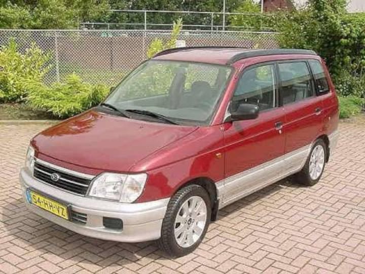 Daihatsu Gran Move 1.6i CX (2001)