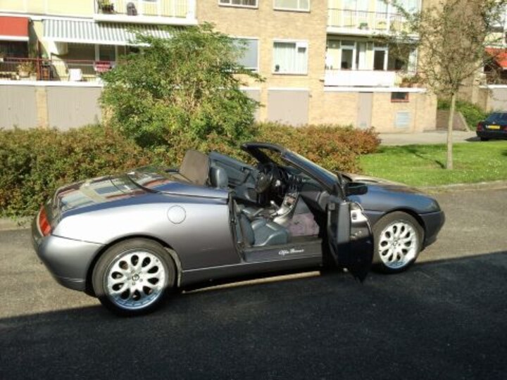 Alfa Romeo Spider 2.0 T.Spark 16V L