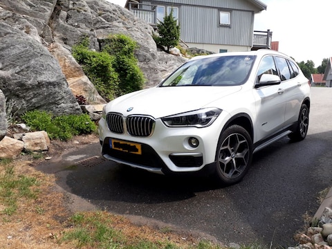 BMW X1 xDrive20i