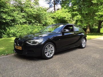 BMW 118i High Executive (2014)