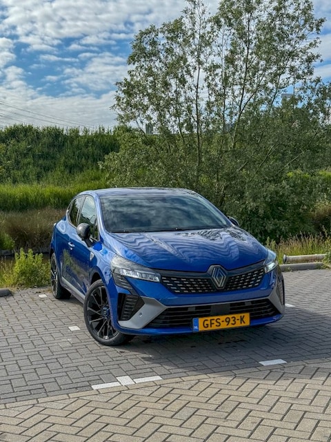 Renault Clio Hybrid 145 Esprit Alpine (2024)