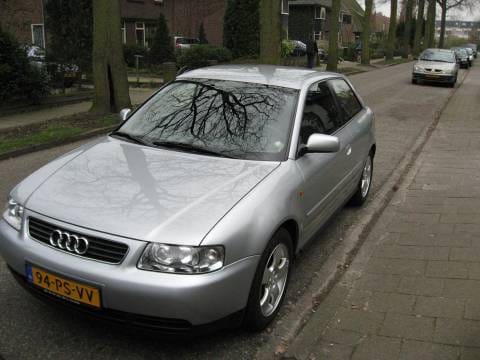 Audi A3 1.6 Attraction (1998)