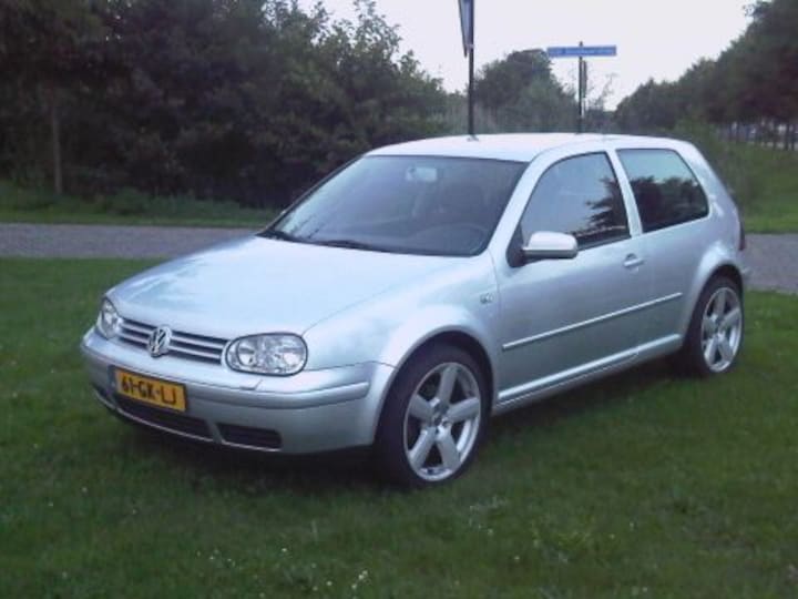 Volkswagen Golf 1.9 TDI 110pk Highline (2001)