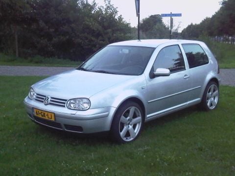 Volkswagen Golf 1.9 TDI 110pk Highline (2001)