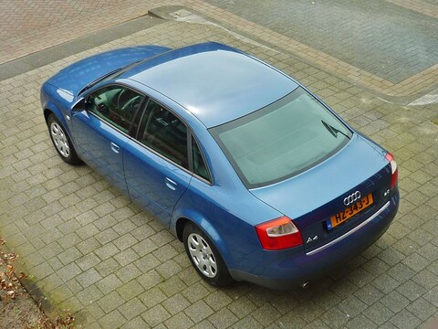 Audi A4 2.0 5V