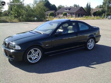 BMW 318Ci (2003)