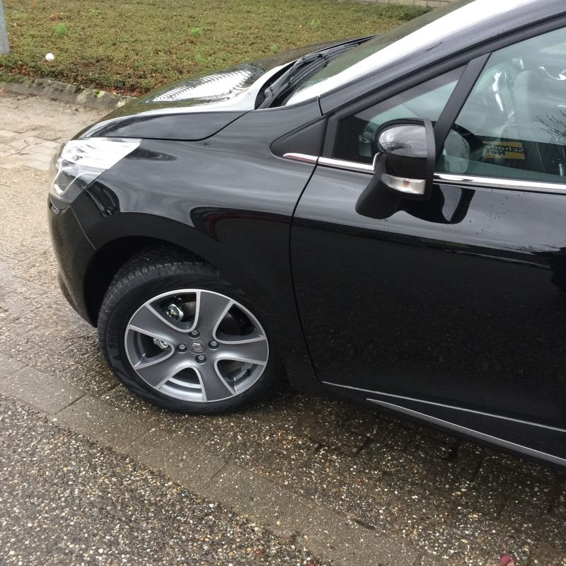 Renault Clio Estate TCe 90 Energy Night & Day (2014)