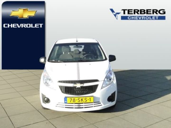 Chevrolet Spark 1.0 LE