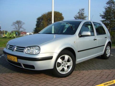 Volkswagen Golf 1.6 Trendline (1999)