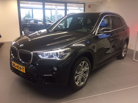 BMW X1 sDrive18d Corporate Lease Edition (2015)