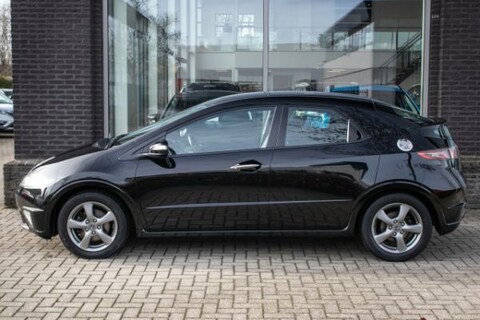 Honda Civic 1.4i-VTEC Style Mode